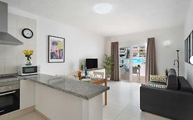 Oasis Beach Las Floritas